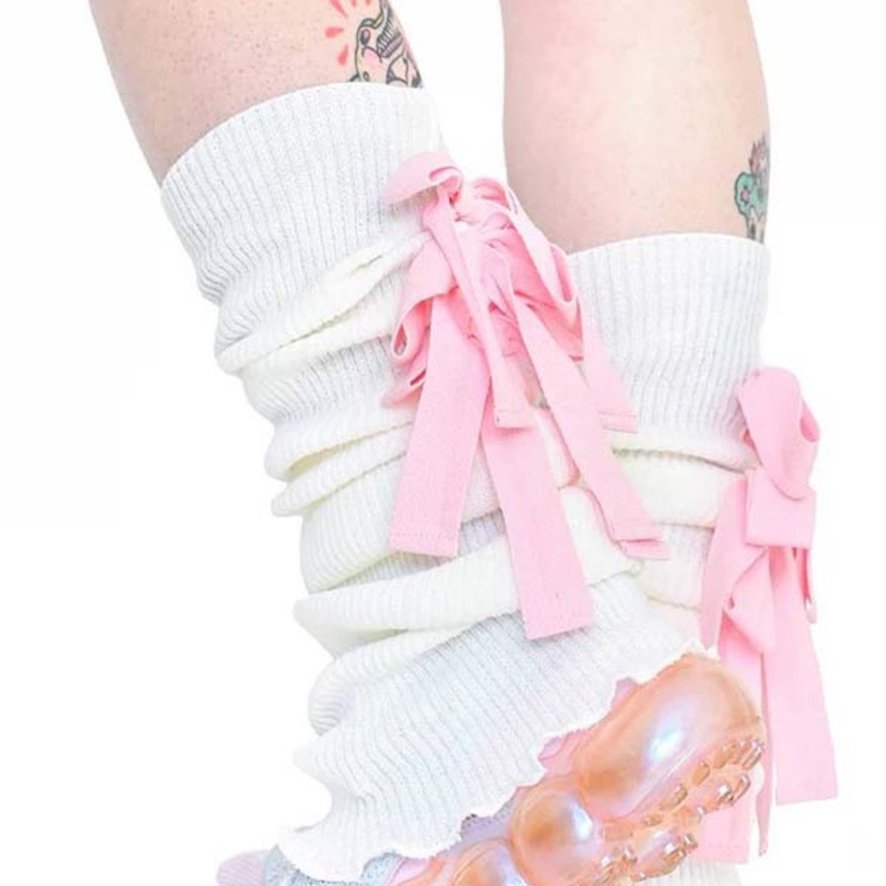 ISO my violet leg warmers